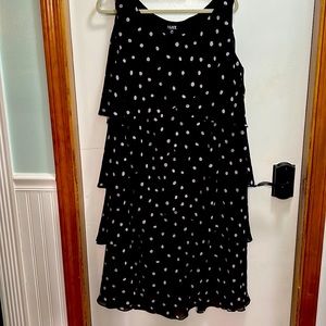 SLNY Sleeveless Layered Polka Dot Dress Black and white 24W